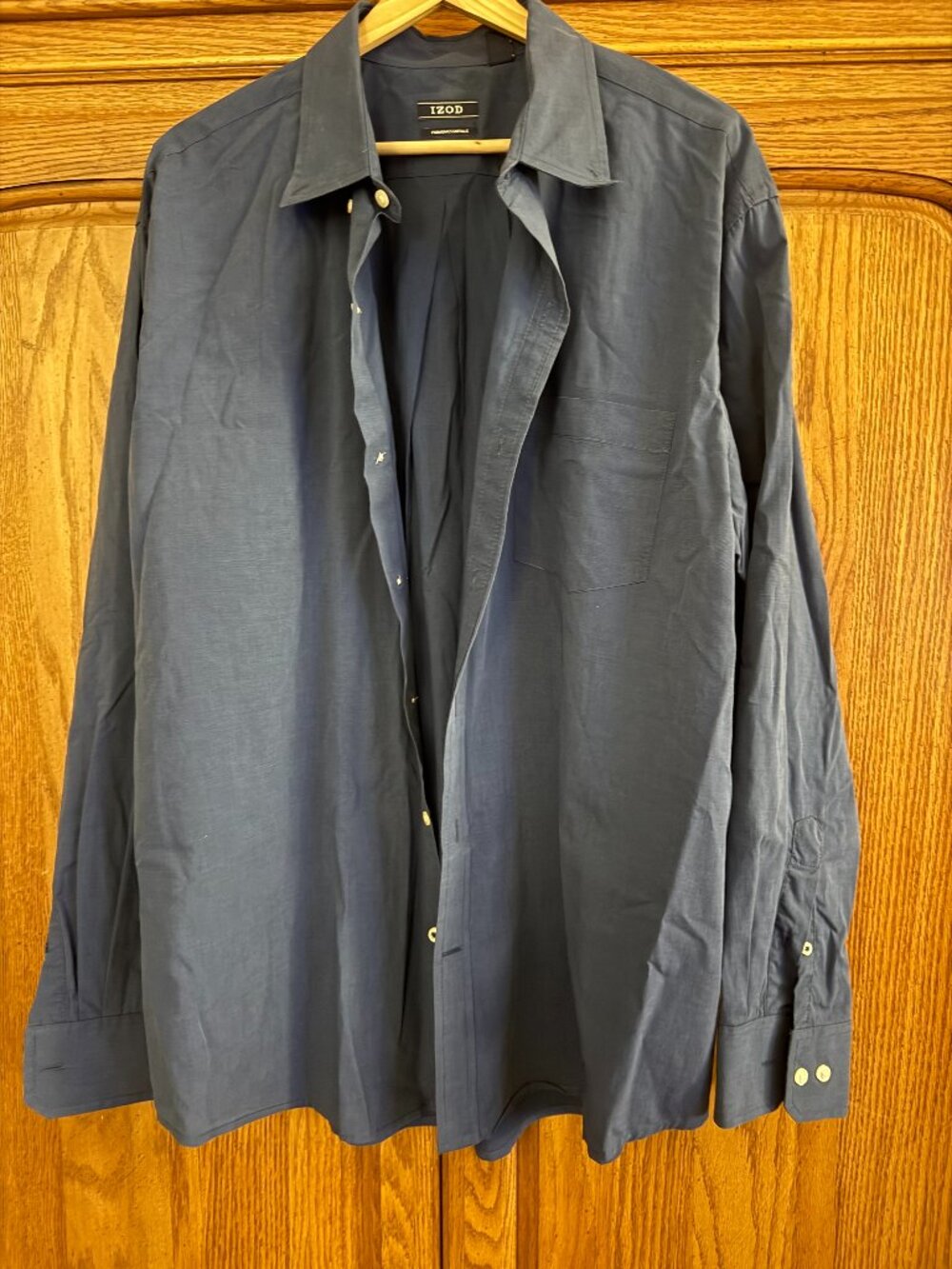 Izod Men's Navy Blue Long Sleeve Dress Shirt